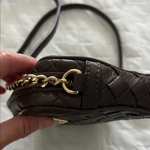 Michael Kors Dark Brown Woven Crossbody Bag - Picture 4 of 10